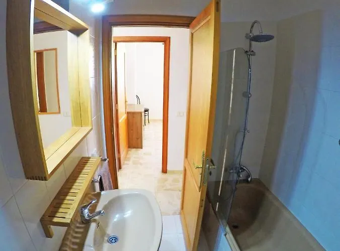 Huertas, En El Suculum Appartement El Meson