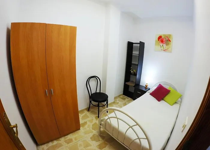 Huertas, En El Suculum Appartement El Meson